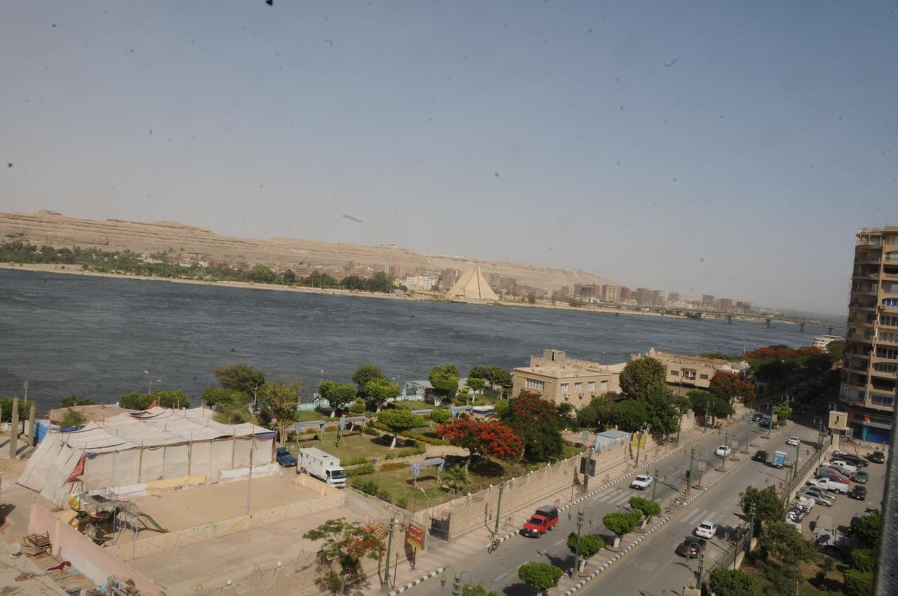 King Akhenaton Hotel Menia Exterior foto